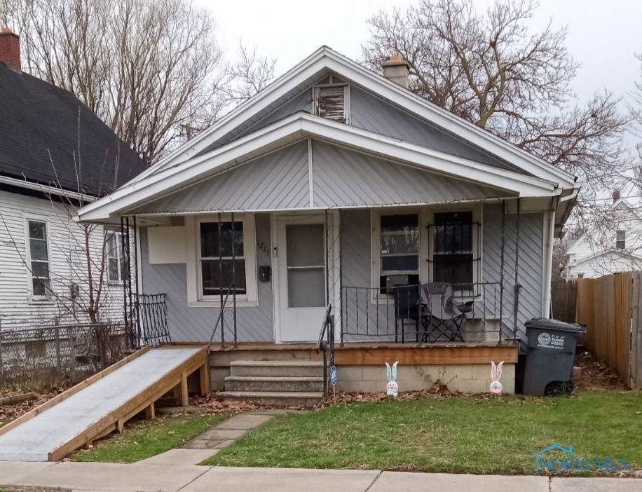 1215 Woodstock Avenue - Photo 1