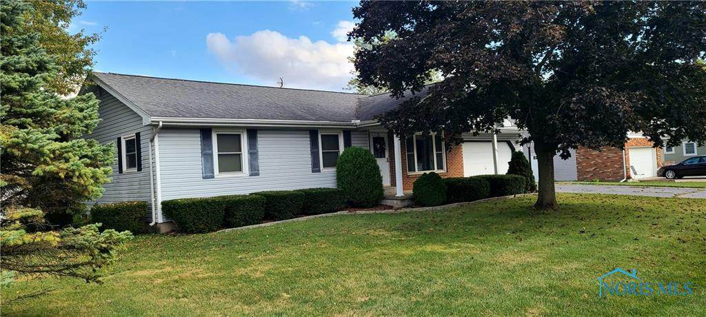 303 Eastwood Street - Photo 1