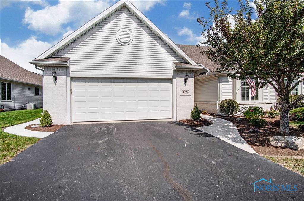 8224 Farnsworth - Photo 1
