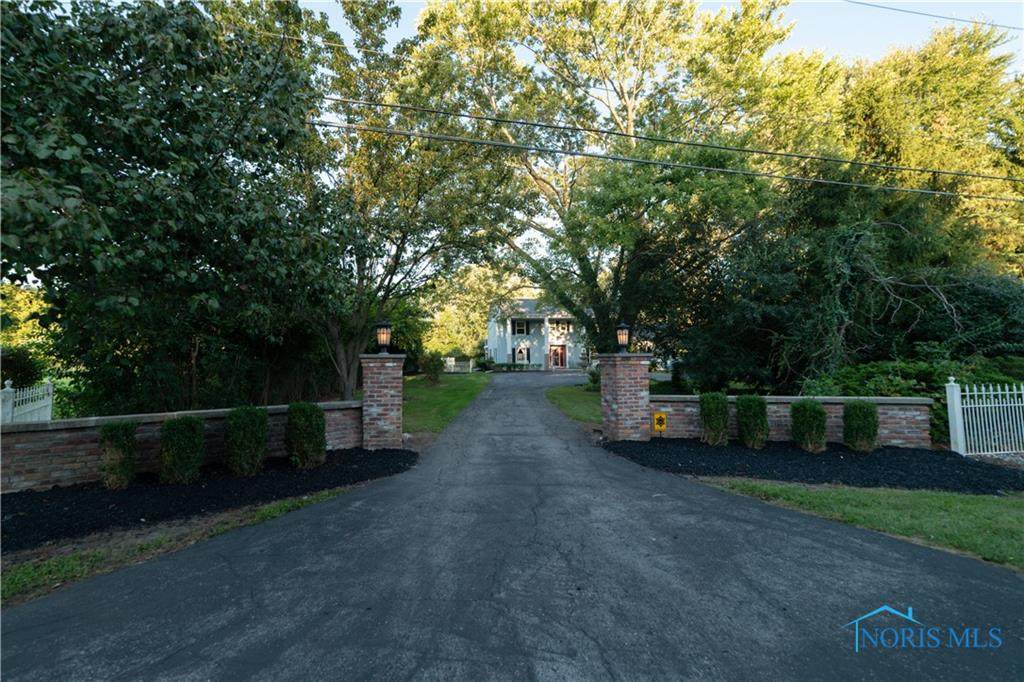 6615 Hutchinson Drive - Photo 1