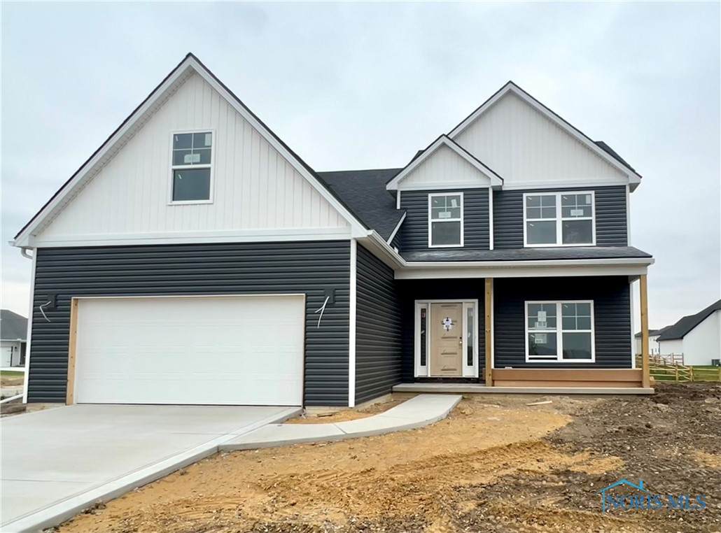 1355 Roberts Circle - Photo 1