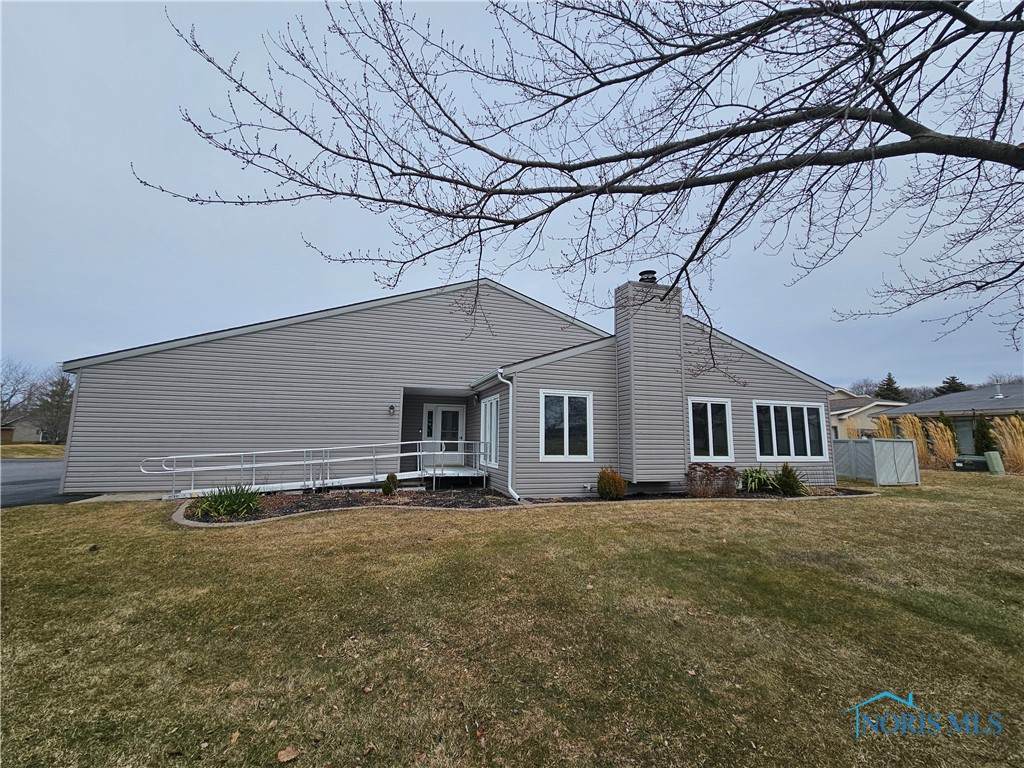 831 Fox Run Road - Photo 1