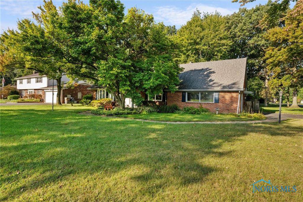 4259 Rose Garden Drive - Photo 1