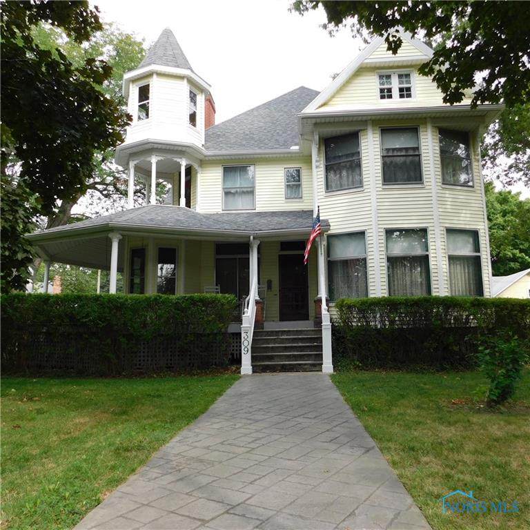 309 Oak - Photo 1