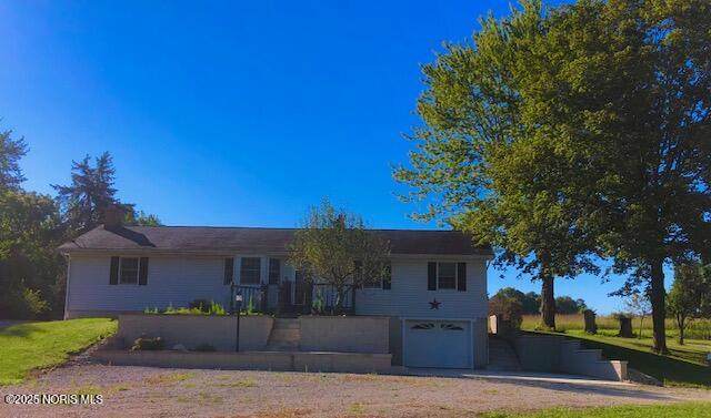 7335 Township Road 159 - Photo 1