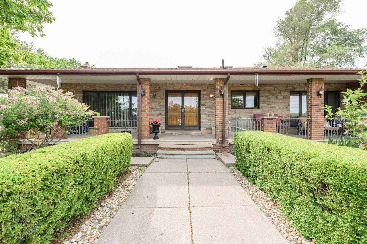 4772 Countryside Dr - Photo 1