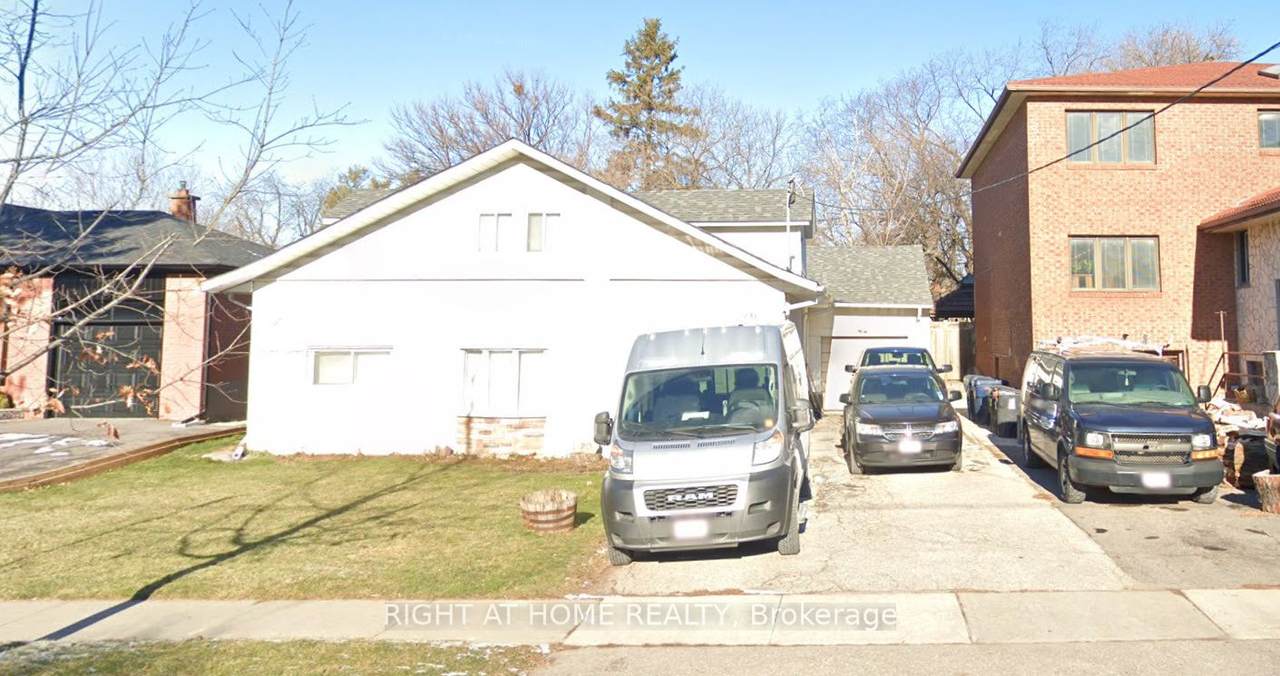 20 Connaught Avenue - Photo 1