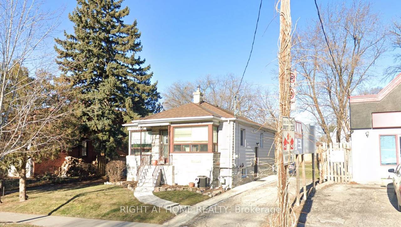 12 Connaught Avenue - Photo 1