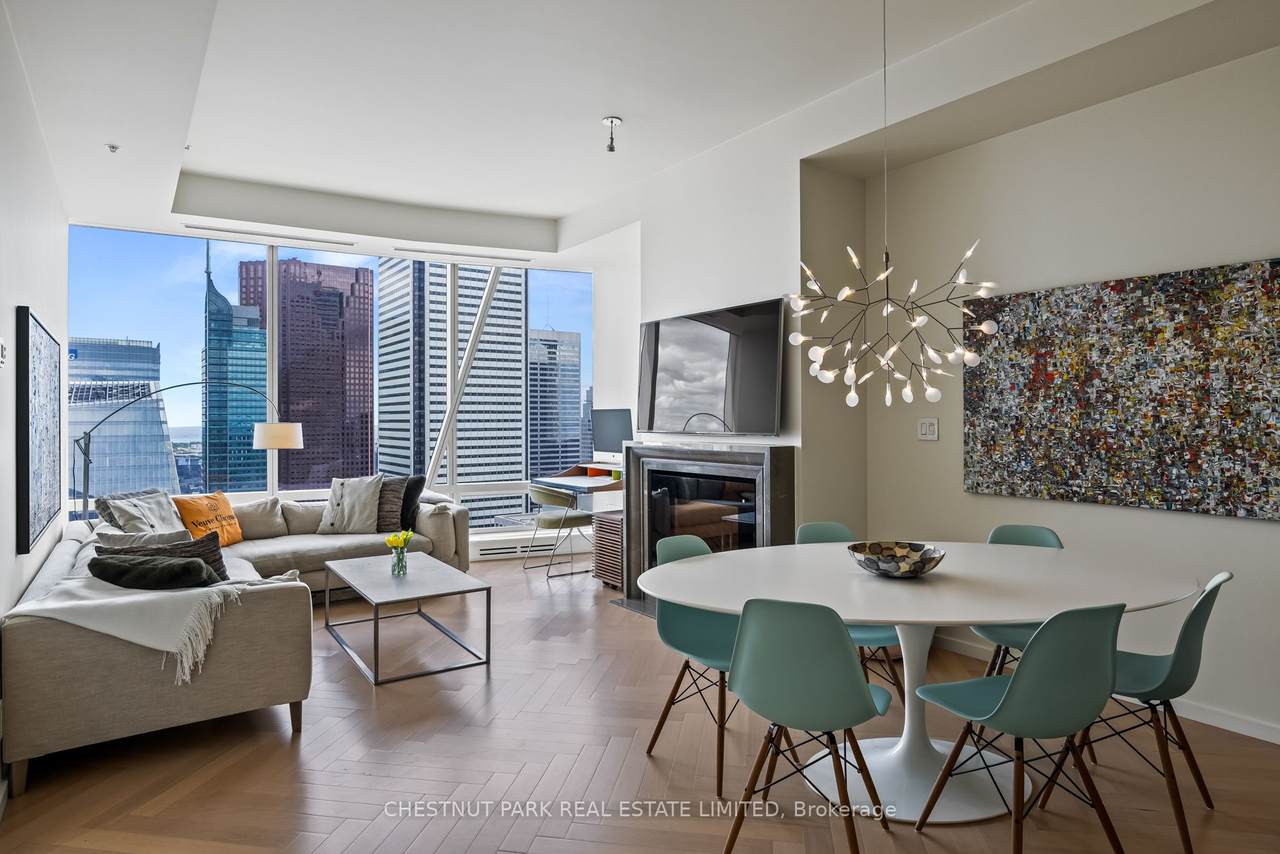 180 University Avenue - Photo 1