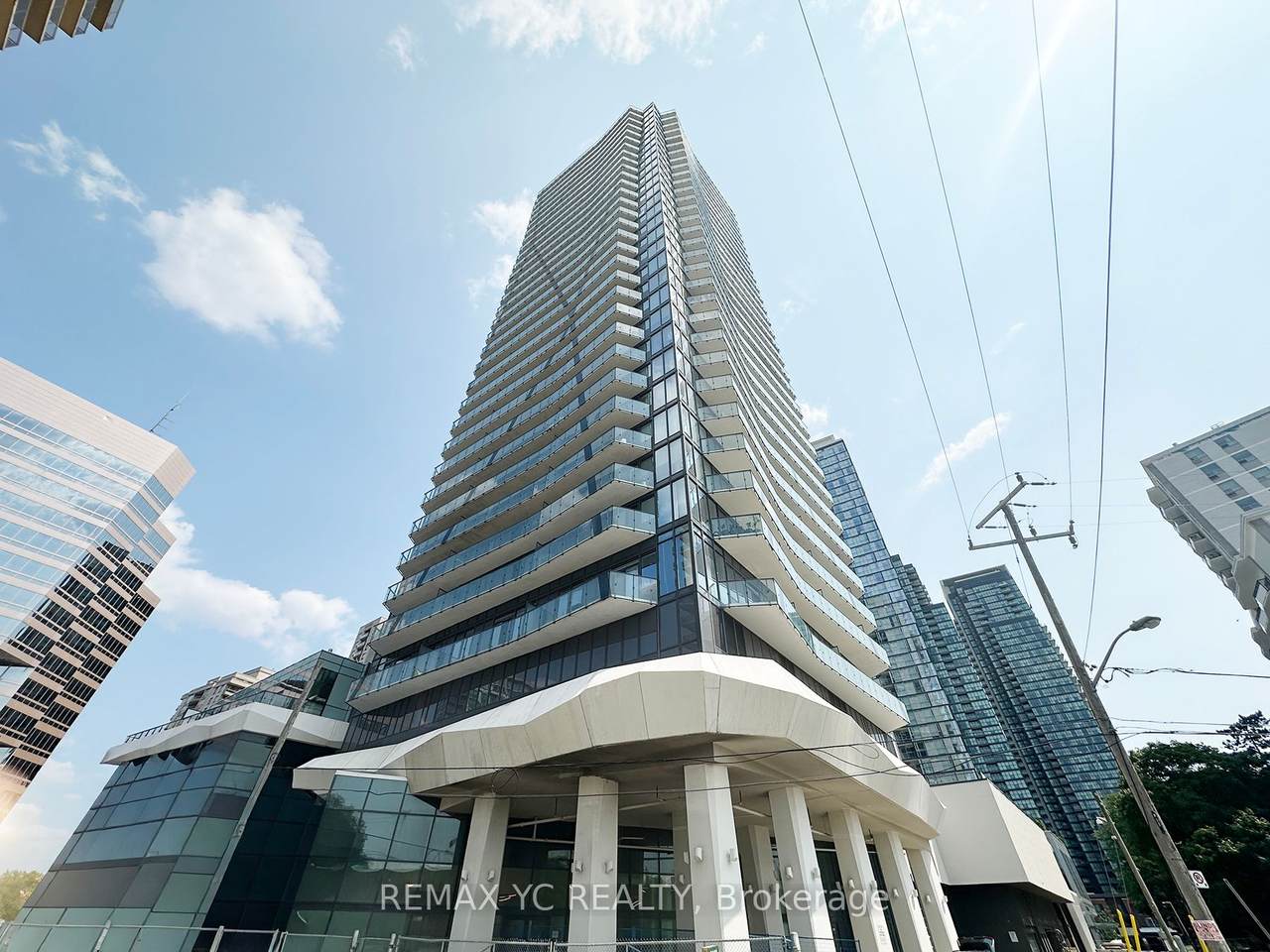 15 Ellerslie Avenue - Photo 1