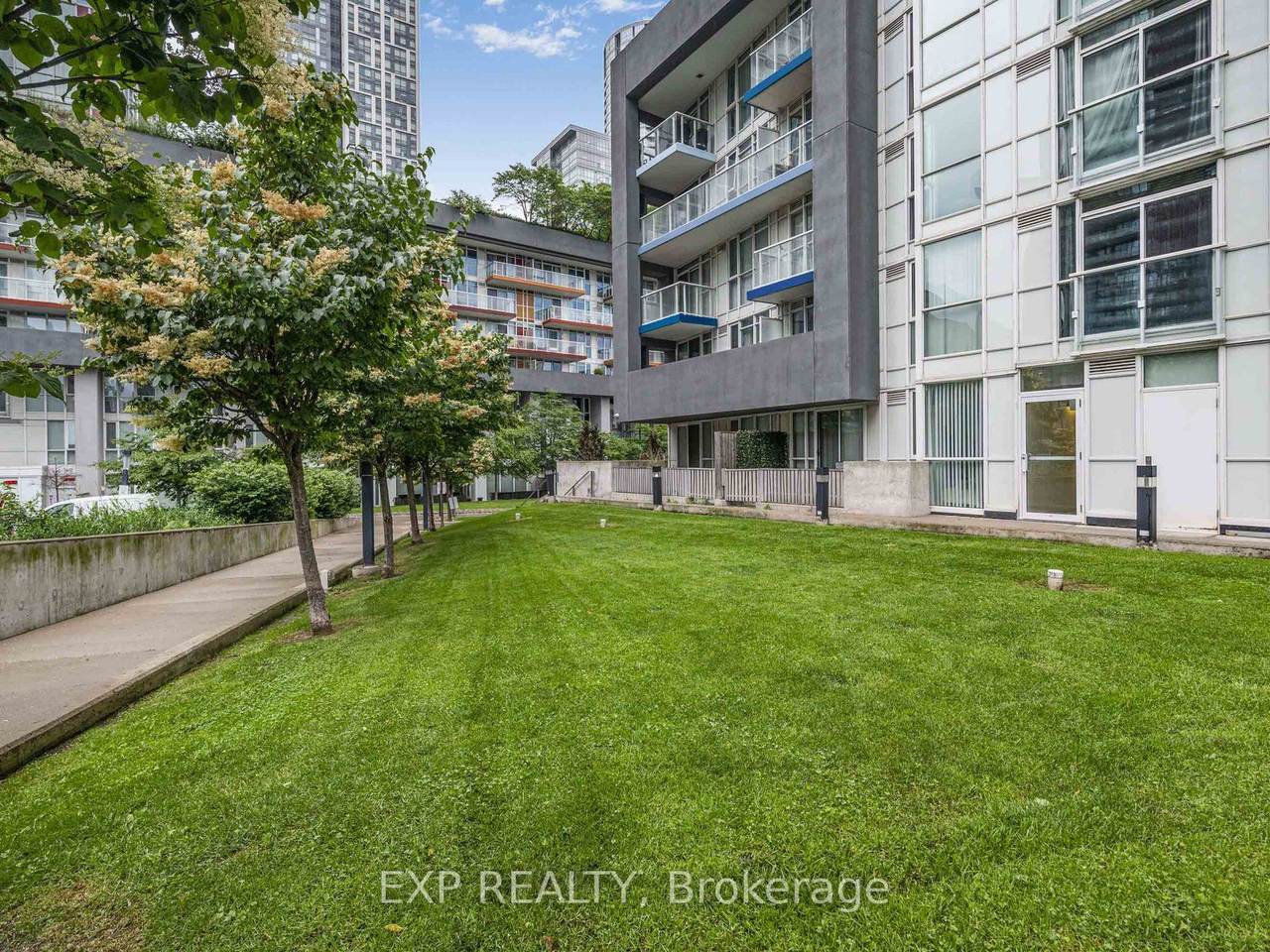 75 Queens Wharf Road - Photo 1