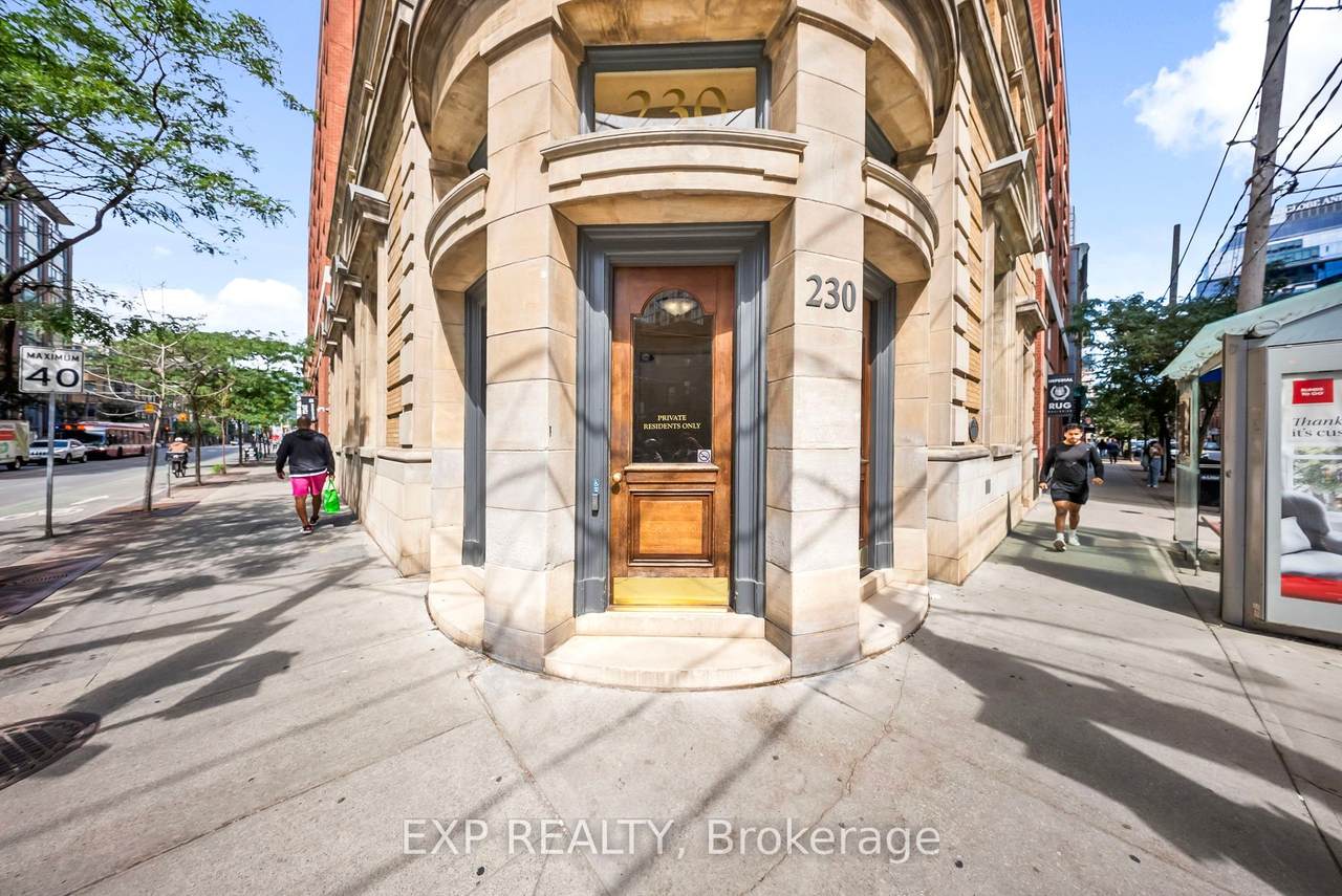 230 King Street - Photo 1