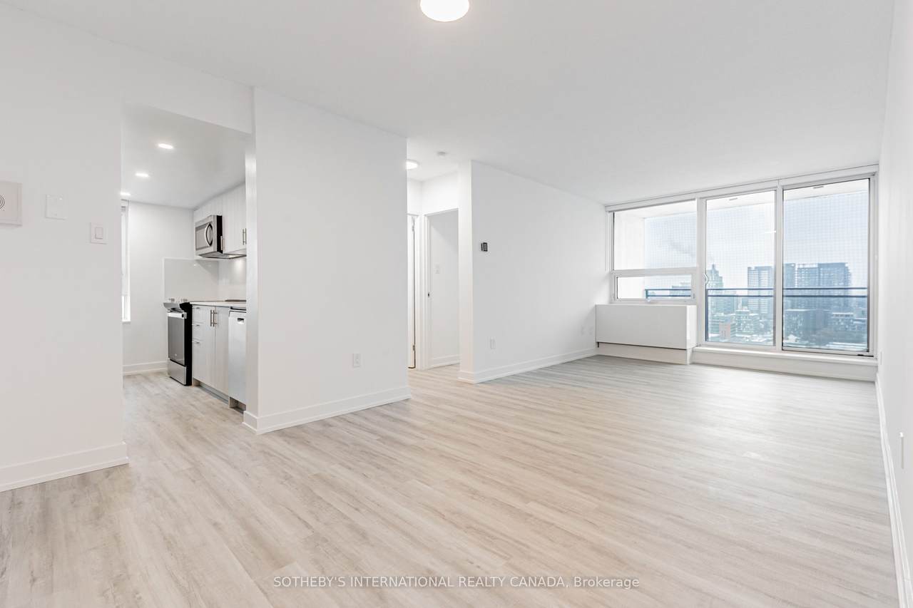 201 Sherbourne Street - Photo 1