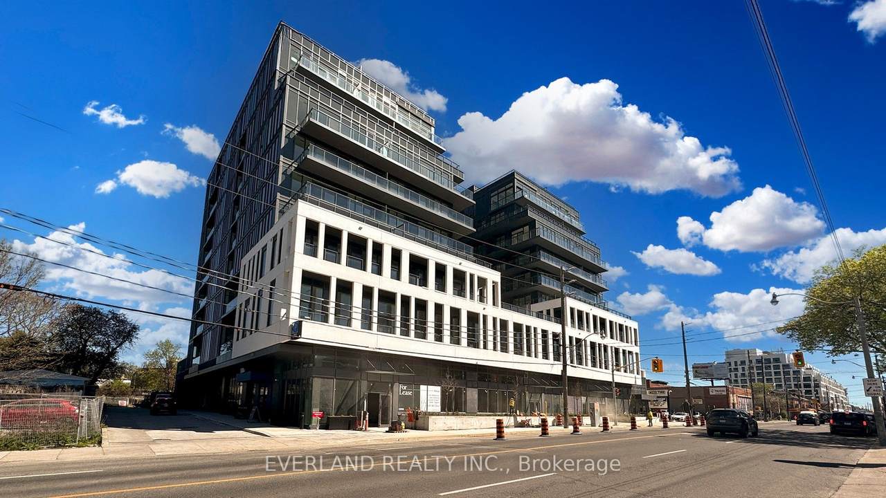 500 Dupont Street - Photo 1