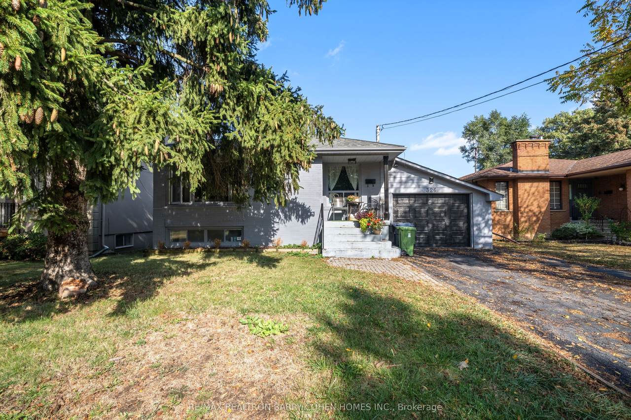 326 Connaught Avenue - Photo 1