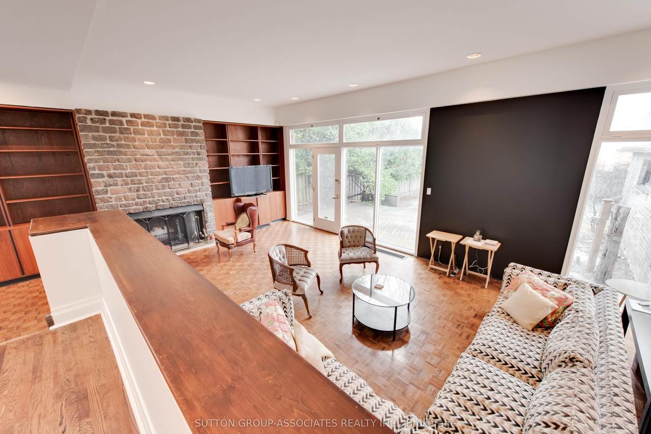 36 Shallmar Boulevard - Photo 1