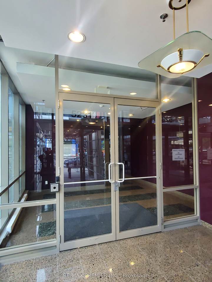 https://bt-photos.global.ssl.fastly.net/toronto/1280_boomver_1_C12766568-1.jpg