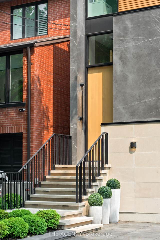 https://bt-photos.global.ssl.fastly.net/toronto/1280_boomver_1_C12849040-1.jpg