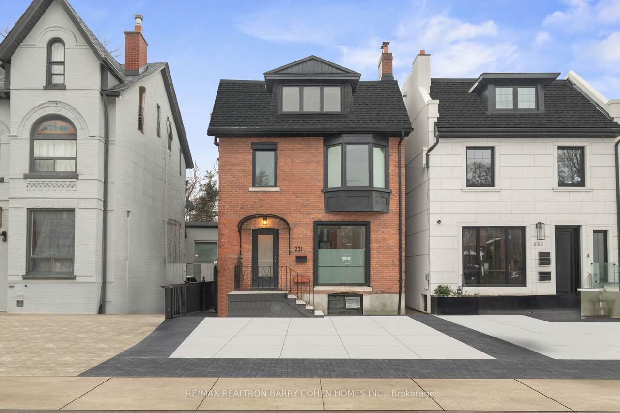 231 Macpherson Avenue - Photo 1