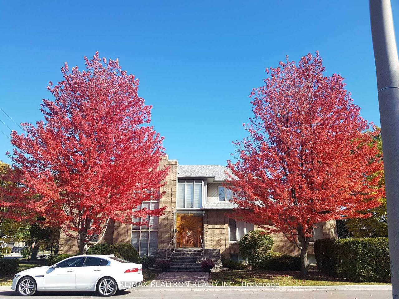 1 Sunforest Court - Photo 1