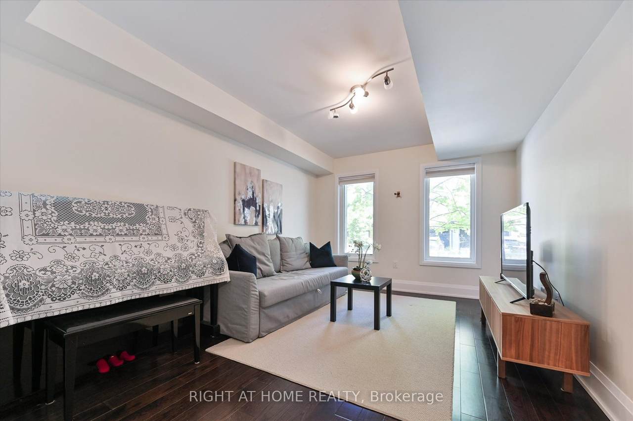 https://bt-photos.global.ssl.fastly.net/toronto/1280_boomver_1_C13508806-1.jpg