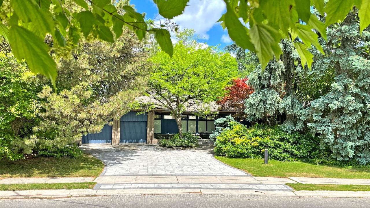 https://bt-photos.global.ssl.fastly.net/toronto/1280_boomver_1_C13517648-1.jpg