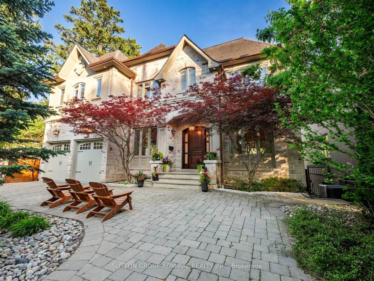 35 Wentworth Avenue - Photo 1