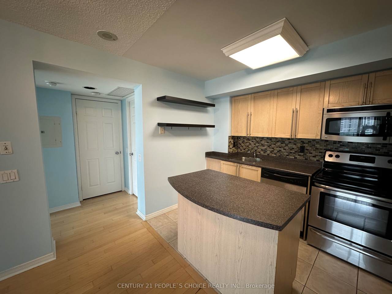 30 Harrison Garden Boulevard - Photo 1