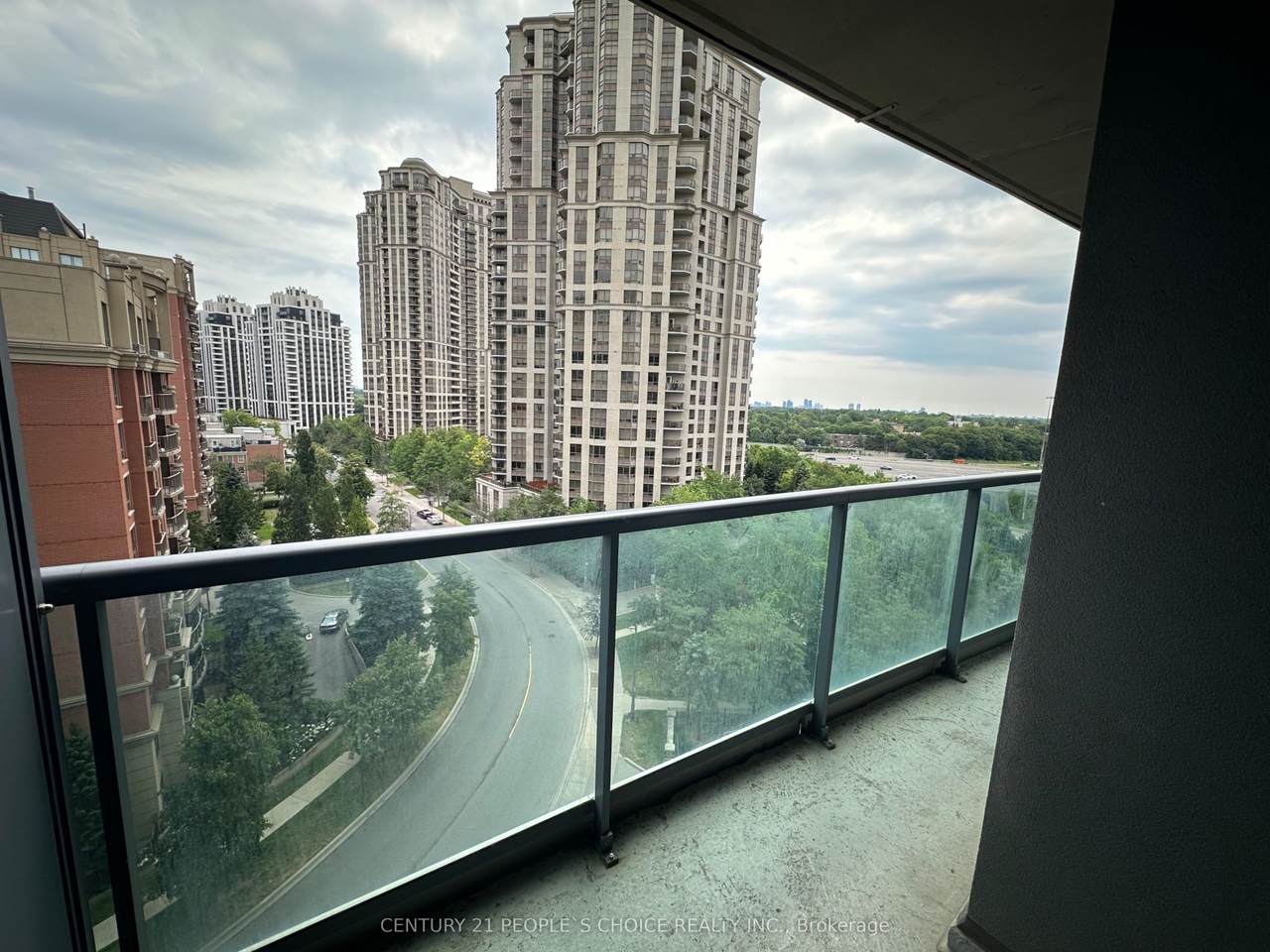 https://bt-photos.global.ssl.fastly.net/toronto/1280_boomver_1_C13621322-2.jpg