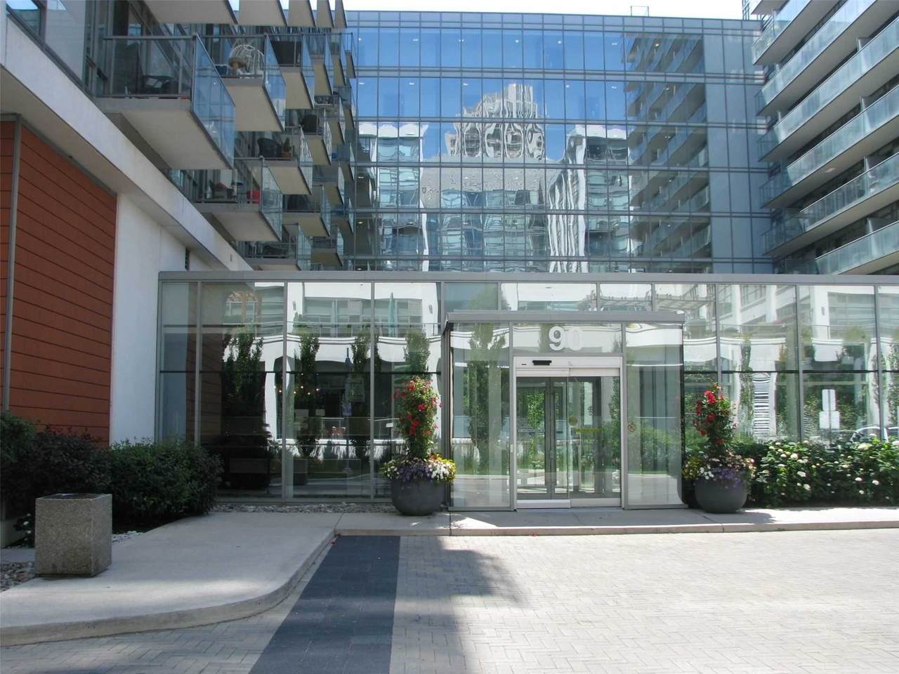 90 Stadium Rd - Photo 1