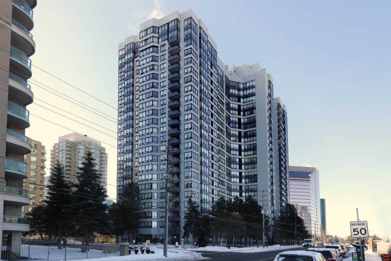 7 Bishop Ave - Photo 1