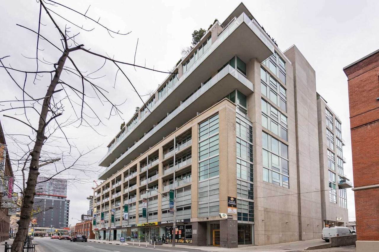 388 Richmond St - Photo 1