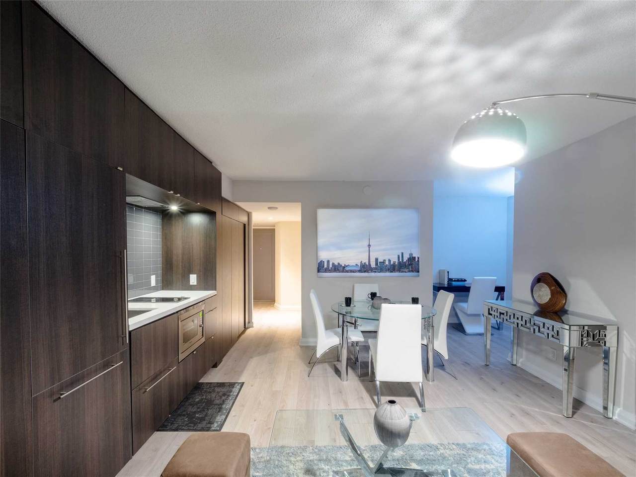 155 Yorkville Ave - Photo 1