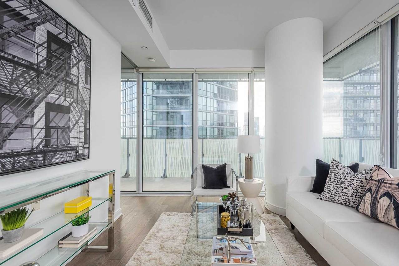 42 Charles St - Photo 1