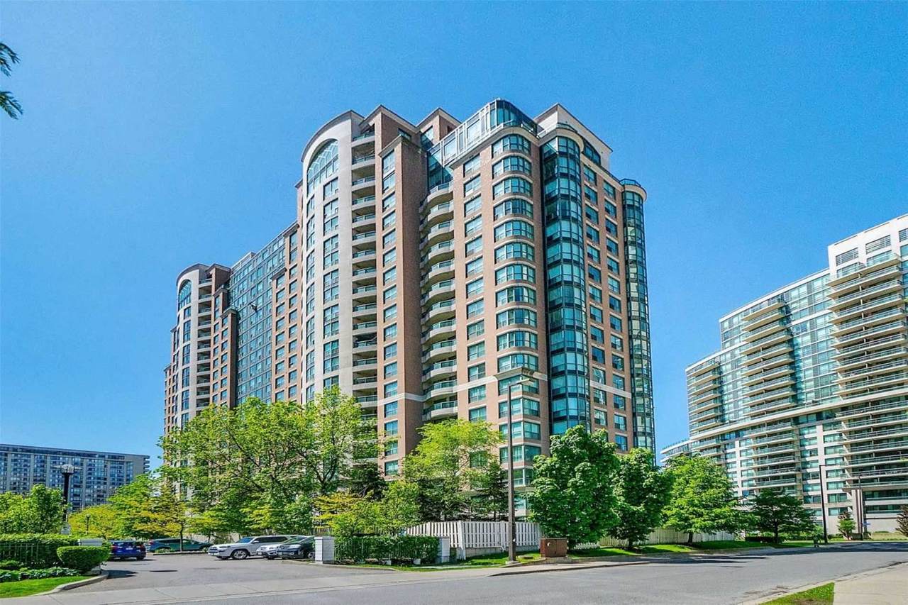 23 Lorraine Dr - Photo 1