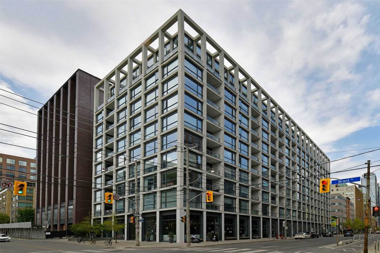 39 Brant St - Photo 1