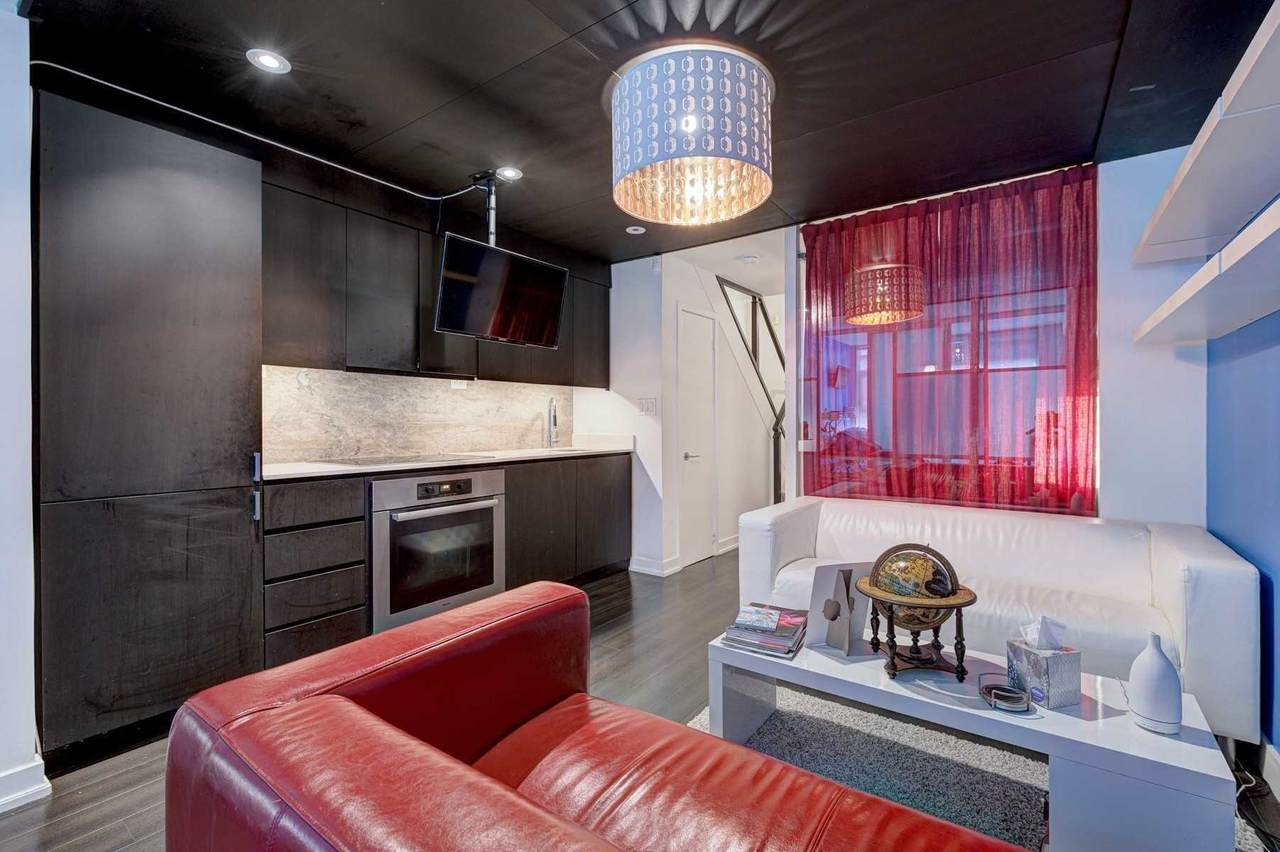 112 Fort York Blvd - Photo 1
