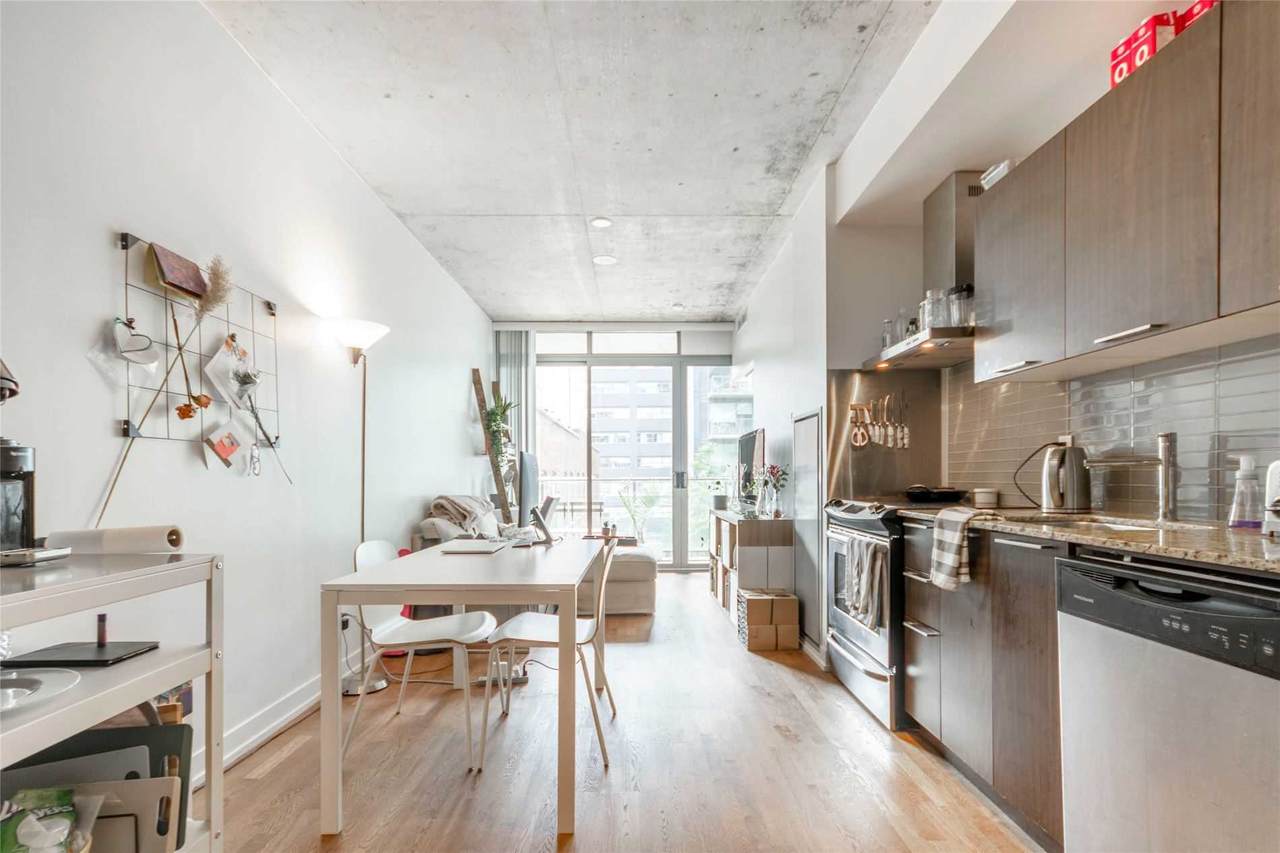 650 King St - Photo 1