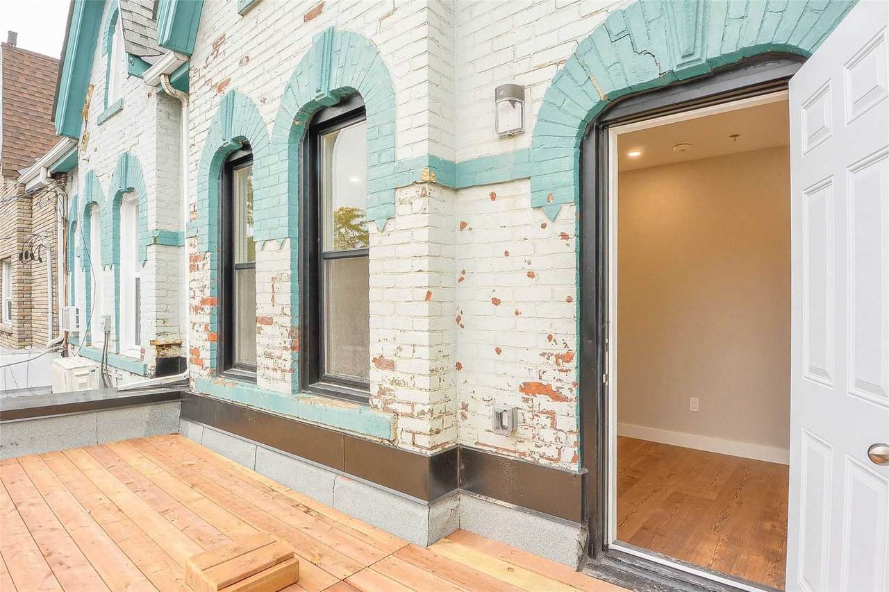 588 Parliament St - Photo 1