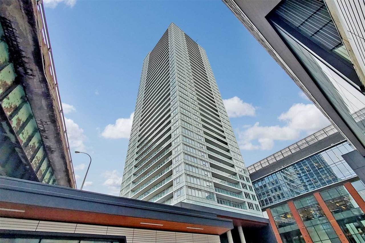 17 Bathurst St - Photo 1