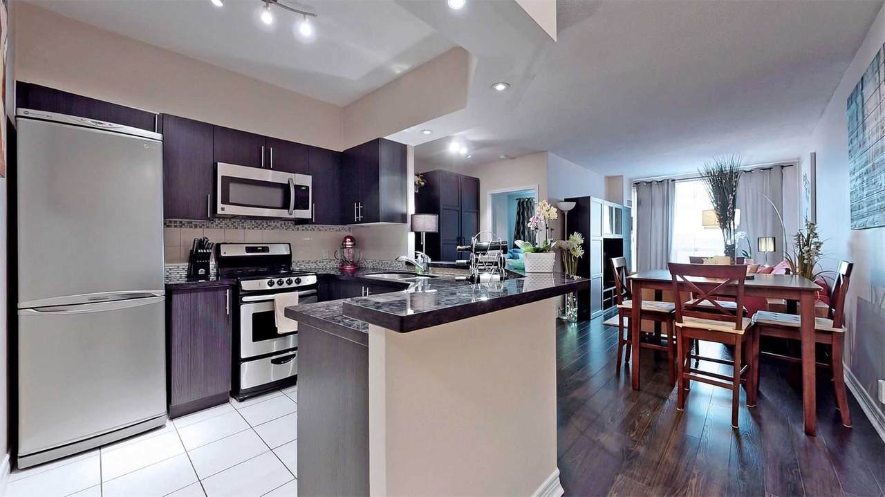 152 St Patrick St - Photo 1
