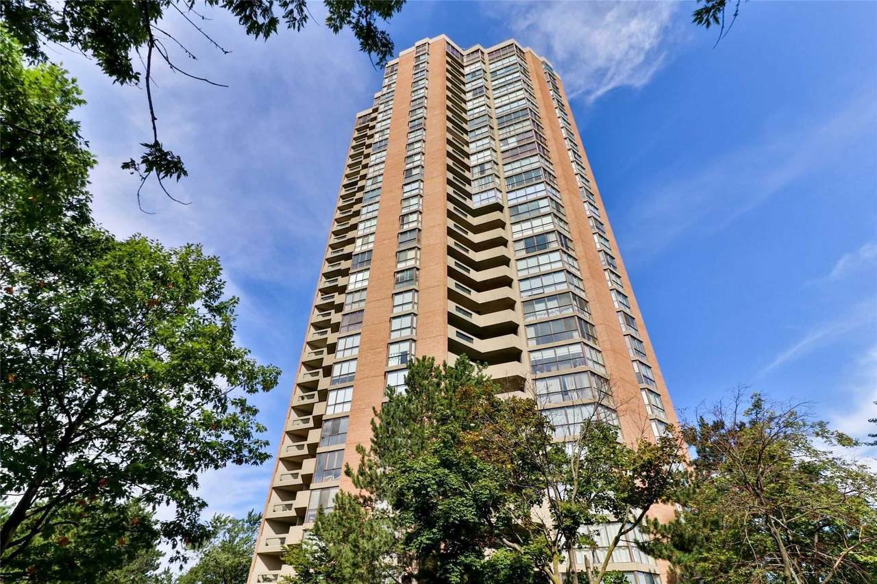 85 Skymark Dr - Photo 1