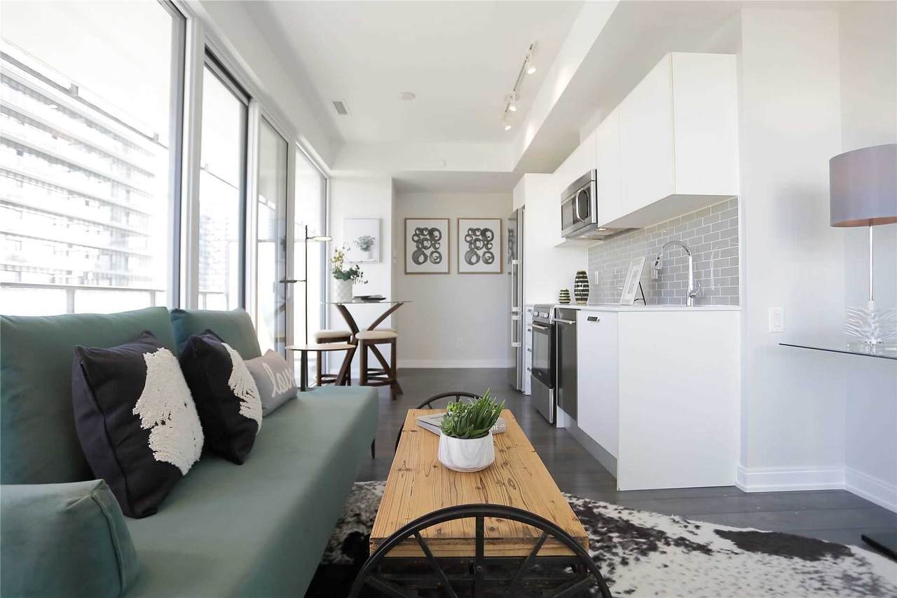 42 Charles St - Photo 1