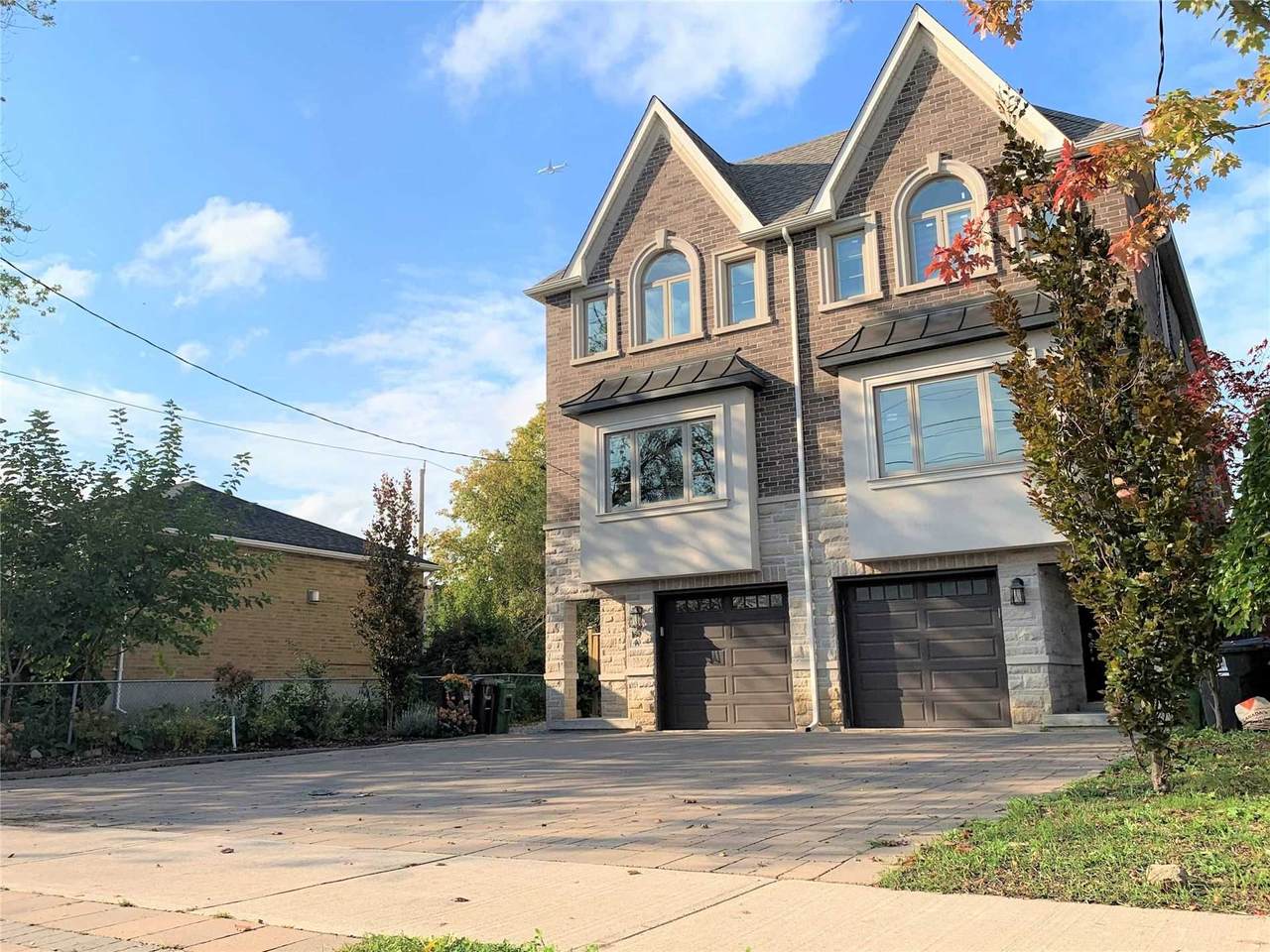 160A Finch Ave - Photo 1