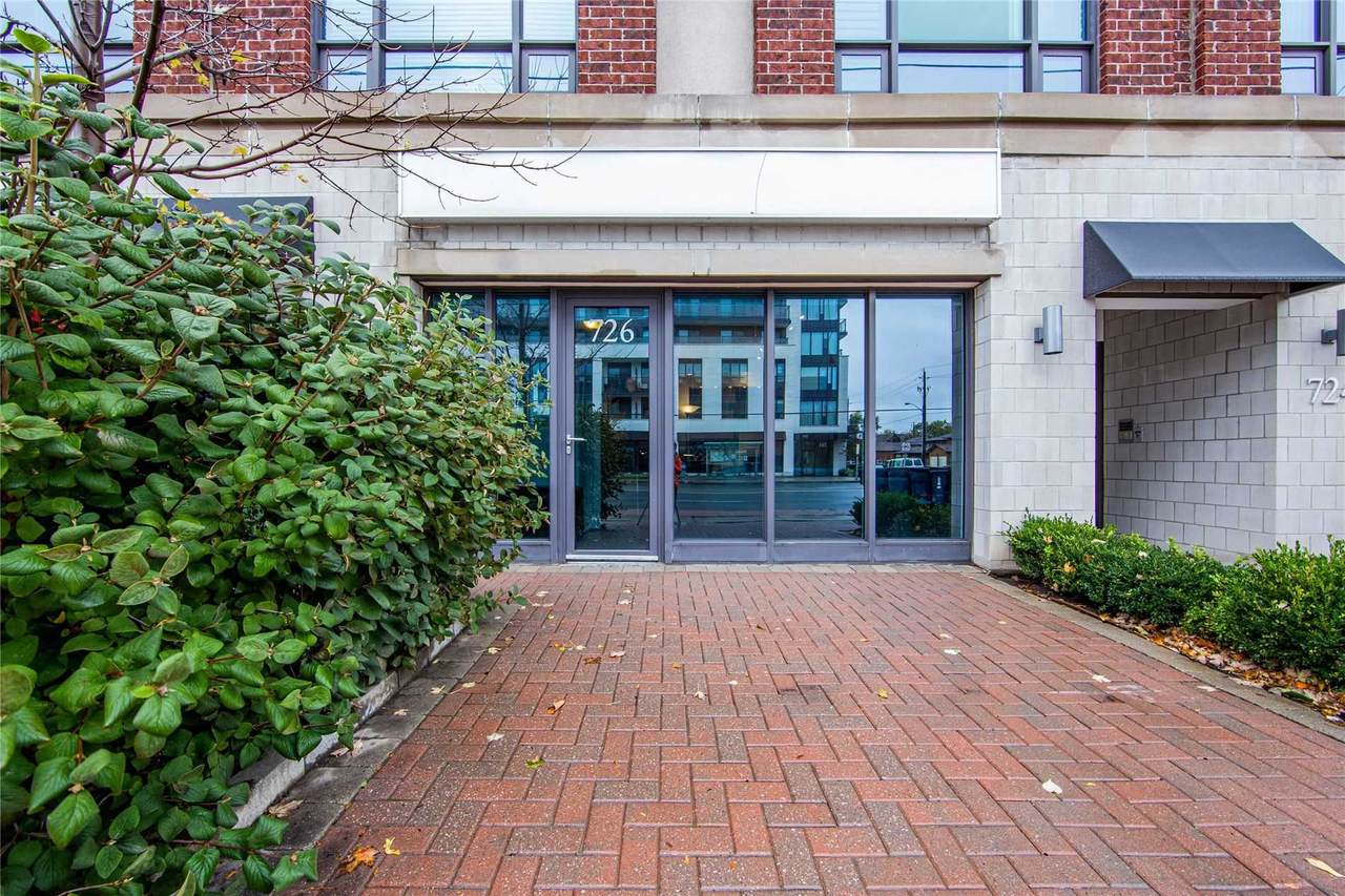 726 Sheppard Ave - Photo 1