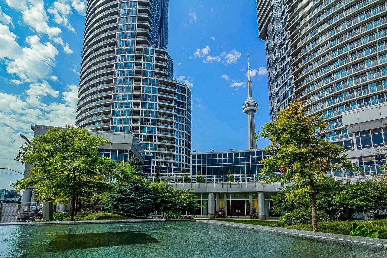 208 Queens Quay - Photo 1