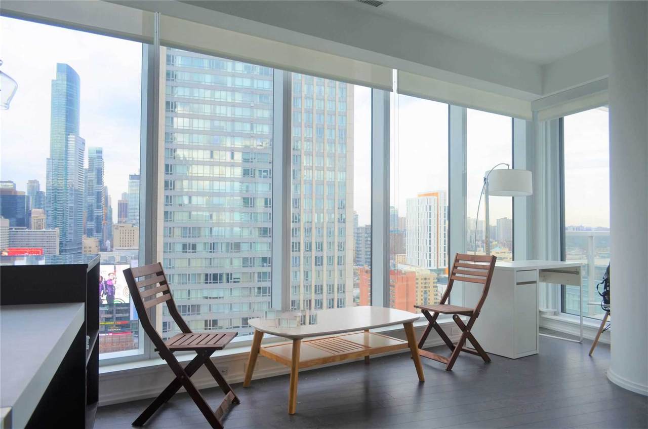 197 Yonge St - Photo 1