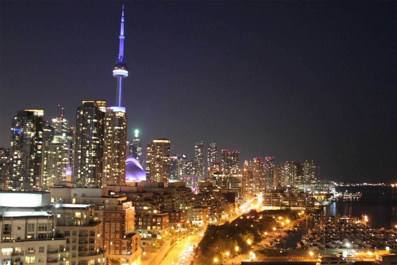 650 Queens Quay - Photo 1