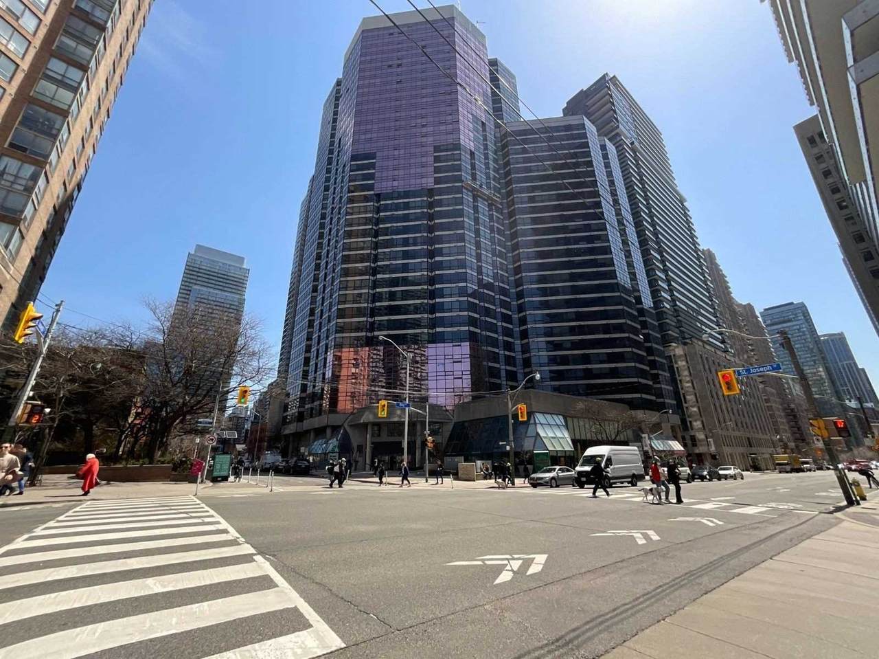 1001 Bay St - Photo 1