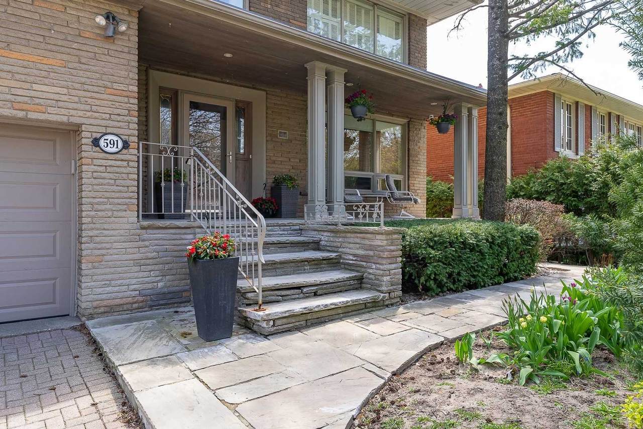 591 St Clements Ave - Photo 1